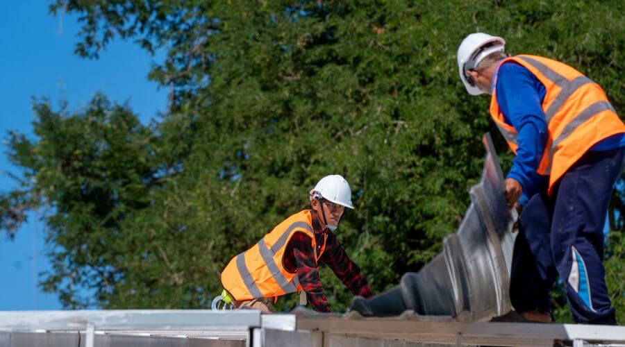 Professional residential roofers in Howell, UT